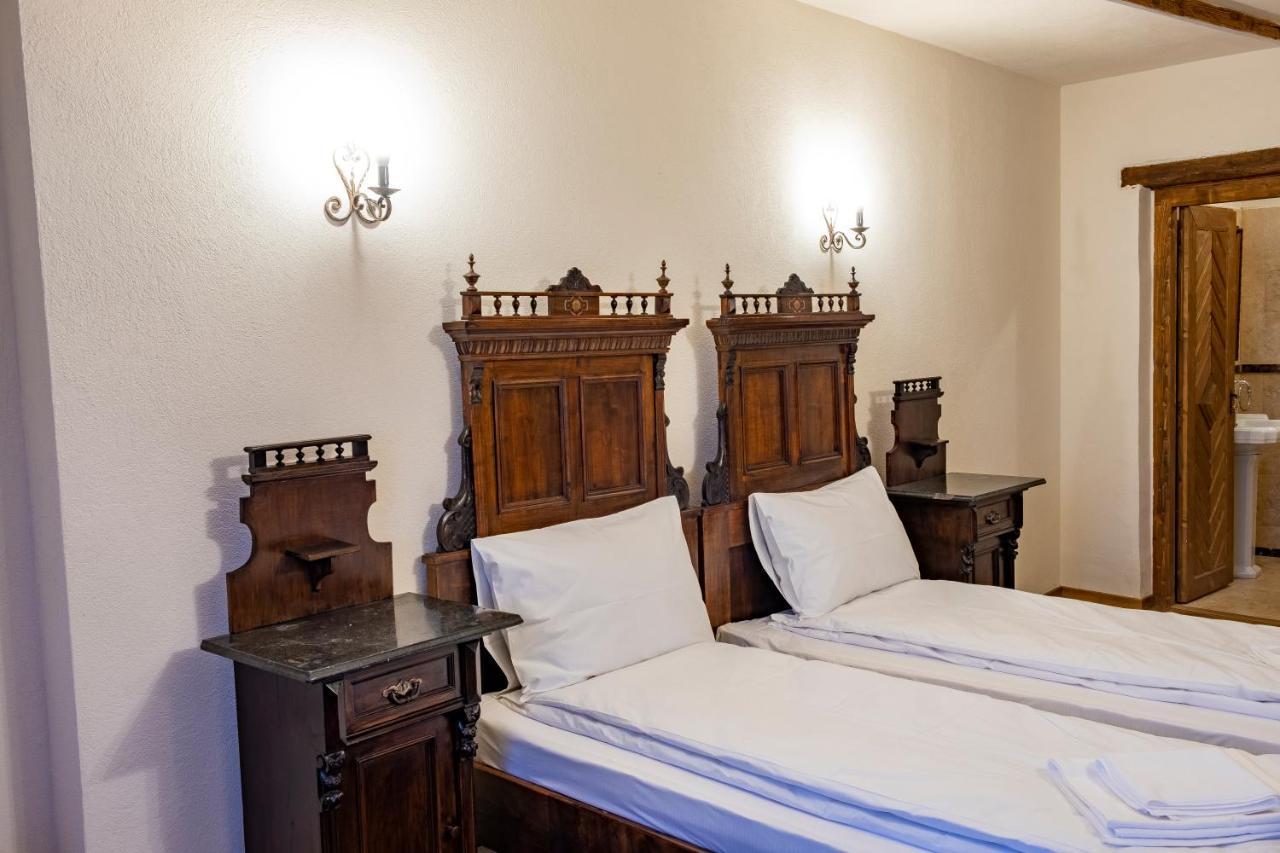 The Throne - M Museum Hotel Sighişoara Extérieur photo
